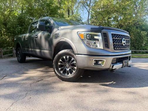 2019 Nissan Titan XD PRO-4X