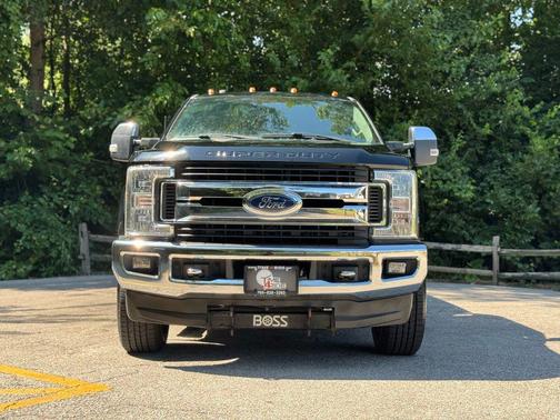 Shadow Black 2017 Ford F-250 XLT