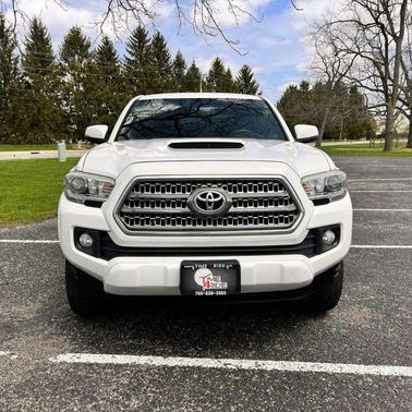 2016 Toyota Tacoma TRD Sport