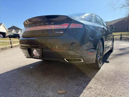 2015 Lincoln MKZ Base