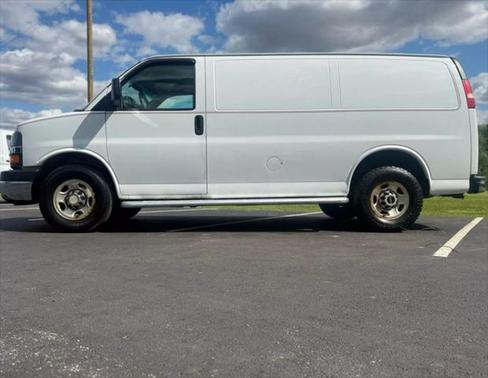 2014 GMC Savana 2500 Work Van