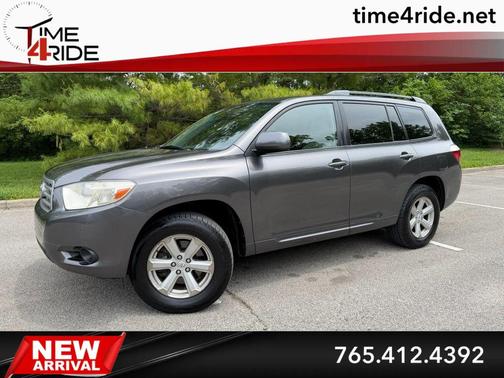 Magnetic Gray Metallic 2010 Toyota Highlander SE