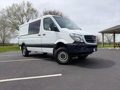 2017 Mercedes-Benz Sprinter 2500 Standard Roof