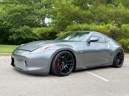 Gun Metallic 2016 Nissan 370Z Base