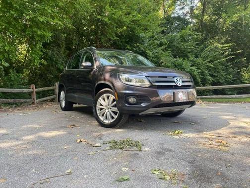 2016 Volkswagen Tiguan 2.0T SE 4MOTION
