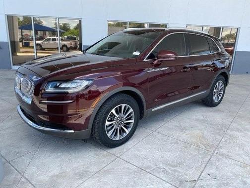 2022 Lincoln Nautilus Standard
