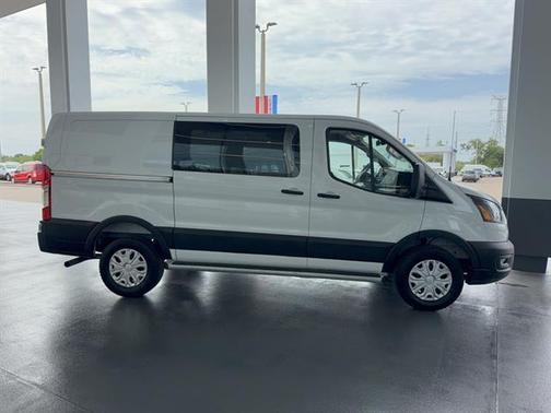 Oxford White 2025 Ford Transit-250