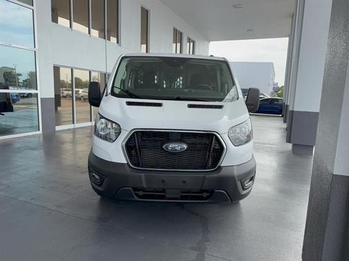 Oxford White 2025 Ford Transit-250