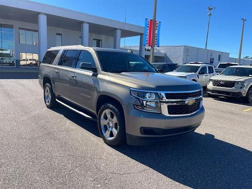 2018 Chevrolet Suburban LT