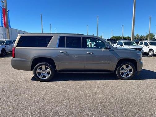 2018 Chevrolet Suburban LT