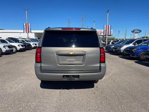 2018 Chevrolet Suburban LT