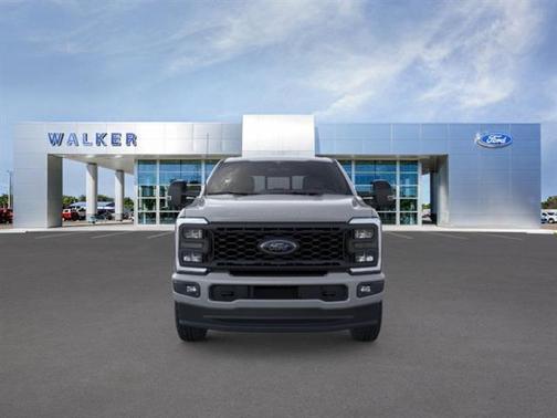 2025 Ford F-350 Lariat Super Duty