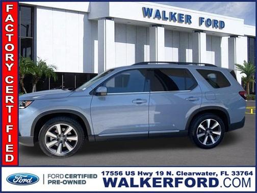 2024 Honda Pilot Touring