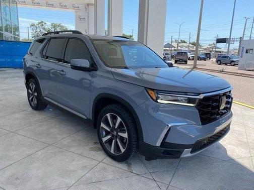 2024 Honda Pilot Touring