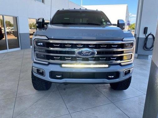 2024 Ford F-250 Platinum