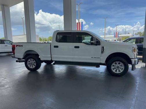 Oxford White 2022 Ford F-250 XL