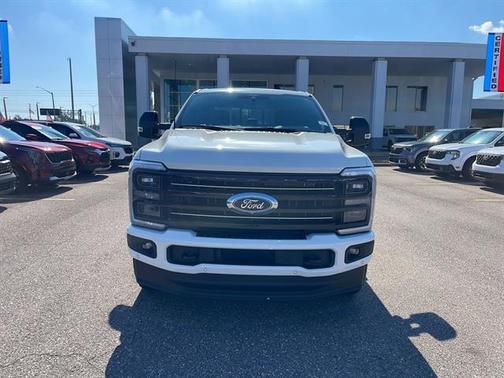 2025 Ford F-250 Platinum