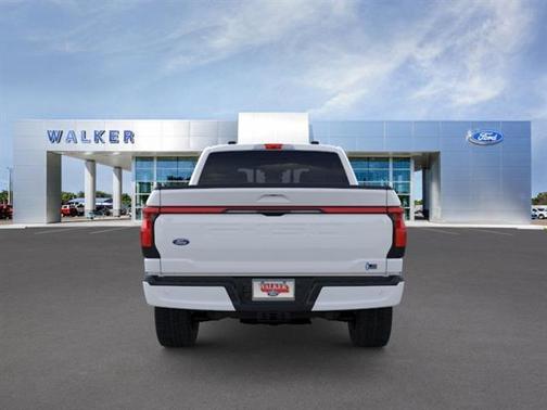 2025 Ford F-150 Lightning LARIAT