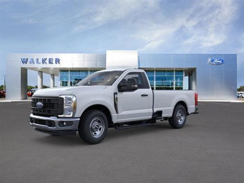 Oxford White 2025 Ford F-350 XL Truck