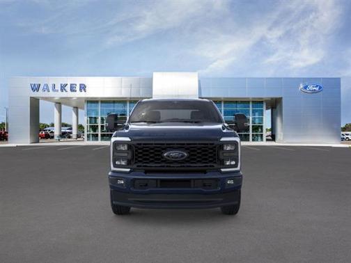 2025 Ford F-350 Lariat Super Duty