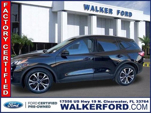 2022 Ford Escape SE