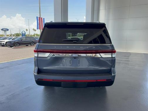 Ocean Drive Blue 2022 Lincoln Navigator Reserve