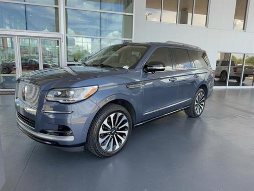 Ocean Drive Blue 2022 Lincoln Navigator Reserve