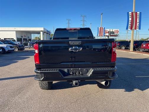 2024 Chevrolet Silverado 2500 LTZ