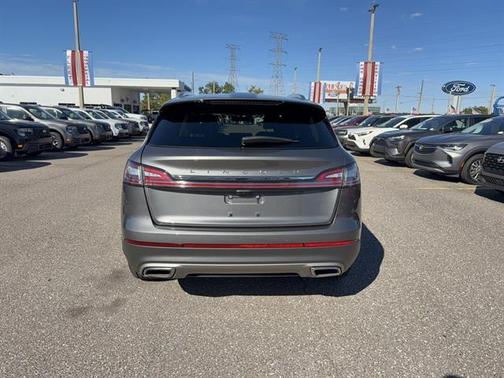 2023 Lincoln Nautilus Standard