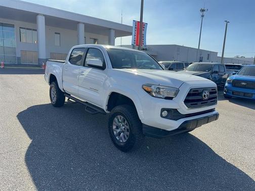 2017 Toyota Tacoma SR5