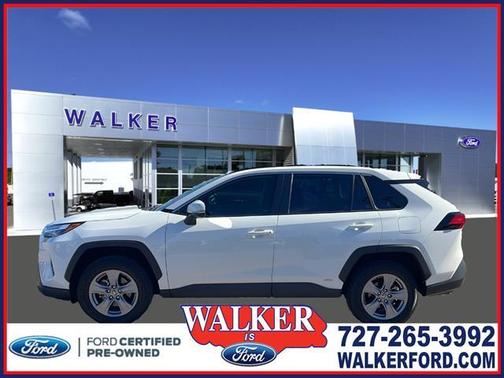 2024 Toyota RAV4 Hybrid XLE