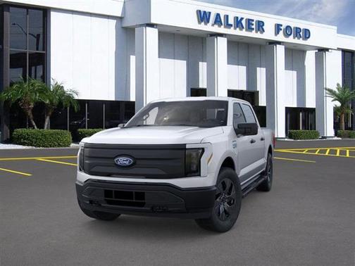 2025 Ford F-150 Lightning Pro
