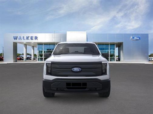 2025 Ford F-150 Lightning Pro