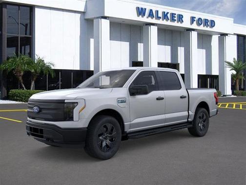 2025 Ford F-150 Lightning Pro