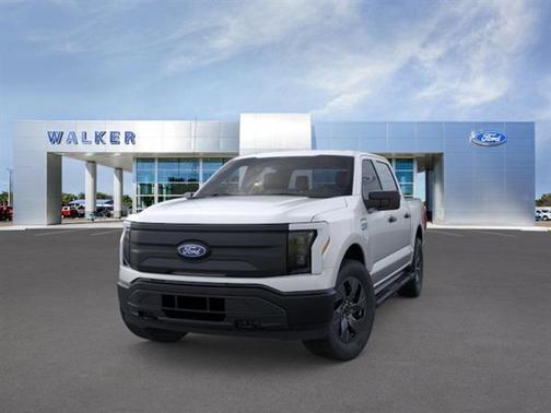 2025 Ford F-150 Lightning Pro
