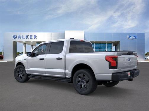 2025 Ford F-150 Lightning Pro