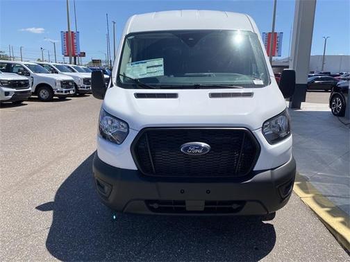 2025 Ford Transit-250 148 WB Medium Roof Cargo