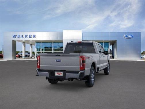 2025 Ford F-350 Lariat Super Duty