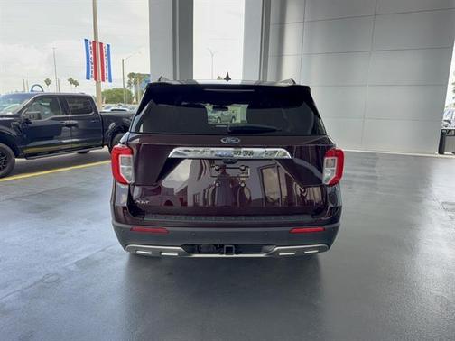 Jewel Red 2022 Ford Explorer XLT
