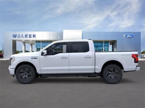 2025 Ford F-150 Lightning LARIAT