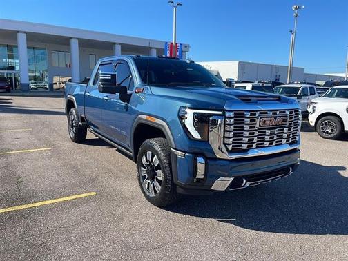 2024 GMC Sierra 2500 Denali
