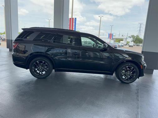 Diamond Black 2025 Dodge Durango GT