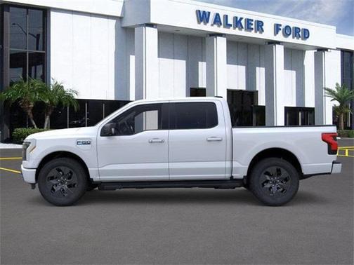 2025 Ford F-150 Lightning Flash