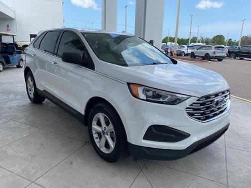 2021 Ford Edge SE