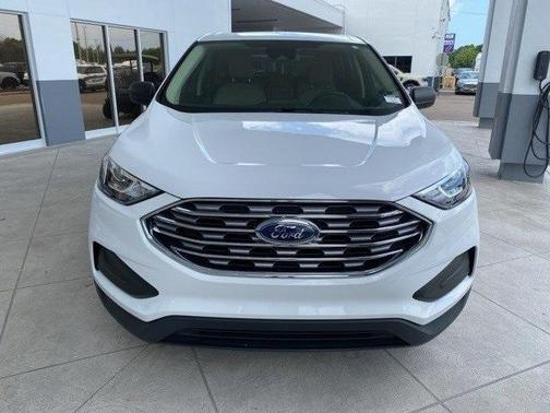 2021 Ford Edge SE