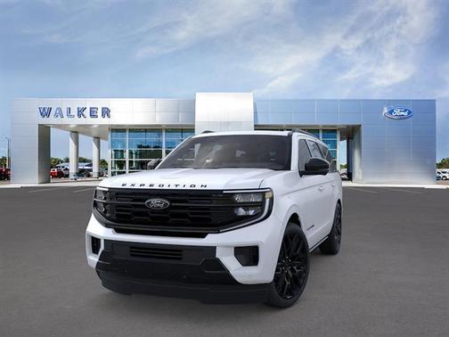 Star White 2026 Ford Expedition Platinum