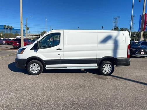 2024 Ford Transit-250 