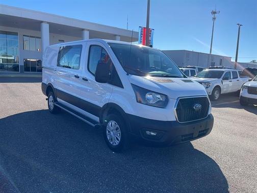 2024 Ford Transit-250 
