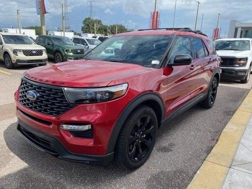 2024 Ford Explorer ST-Line