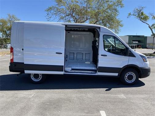 2025 Ford Transit-250 148 WB Medium Roof Cargo